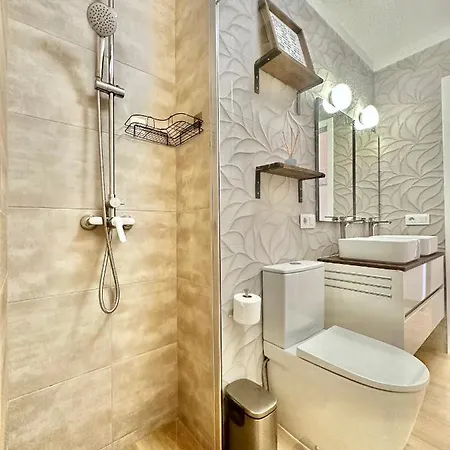 Torres De Yomely - Y4b Apartment *