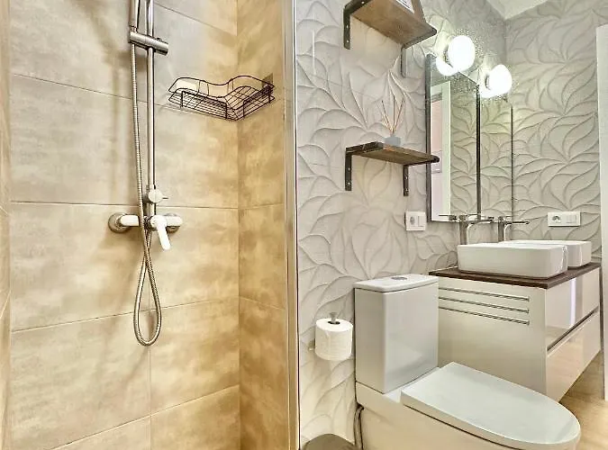 Torres De Yomely - Y4b Apartman *