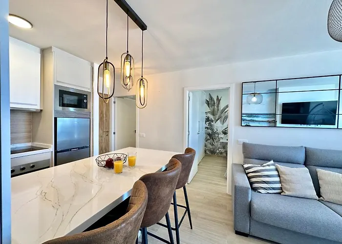 Torres De Yomely - Y4b *